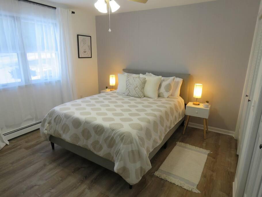 Catskills Cottage With Lake View Book Now Rock Hill Екстериор снимка